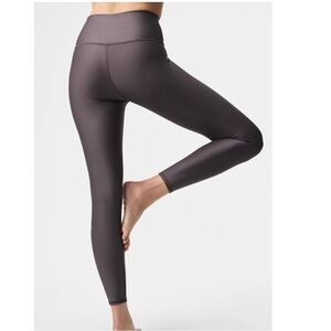 Alo 7/8 High-Waist Airlift Legging NWT Raisinette